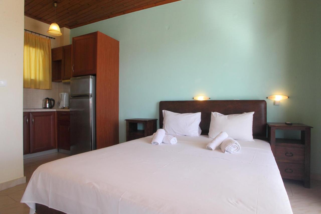 Vicky Apartments Nikiana Dış mekan fotoğraf