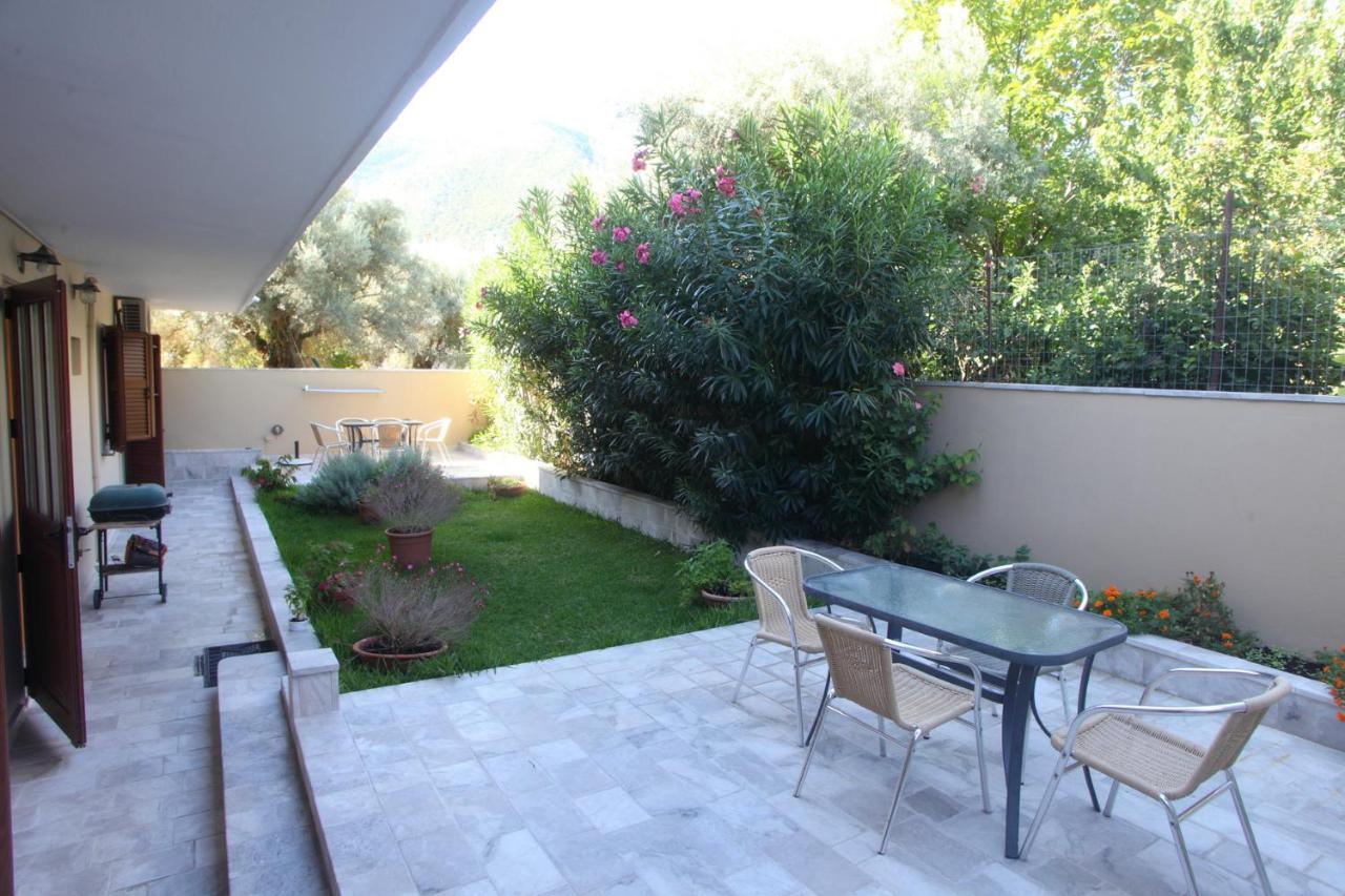 Vicky Apartments Nikiana Dış mekan fotoğraf